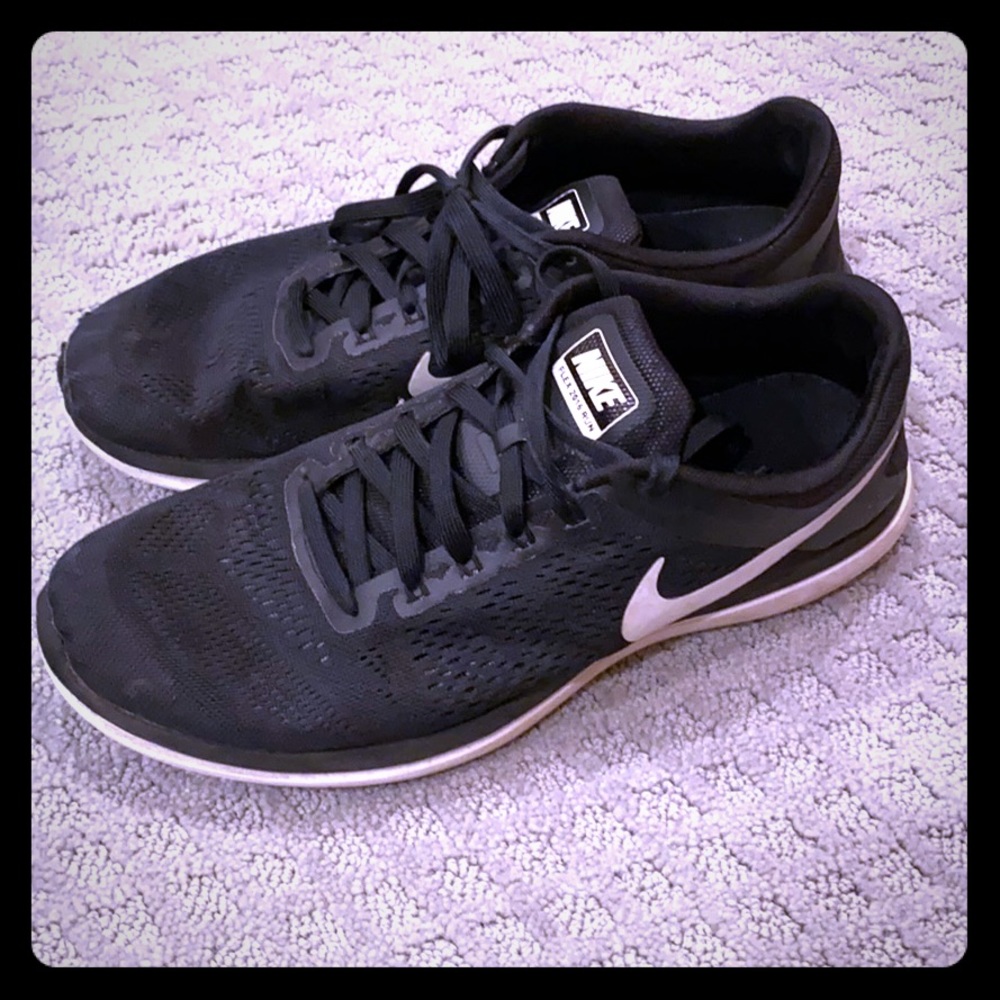 Nike Mens Running Sneakers